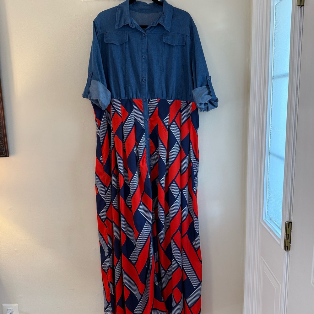 Unique, flowy maxi dress.  Size 3XL but fits like 2XL.
